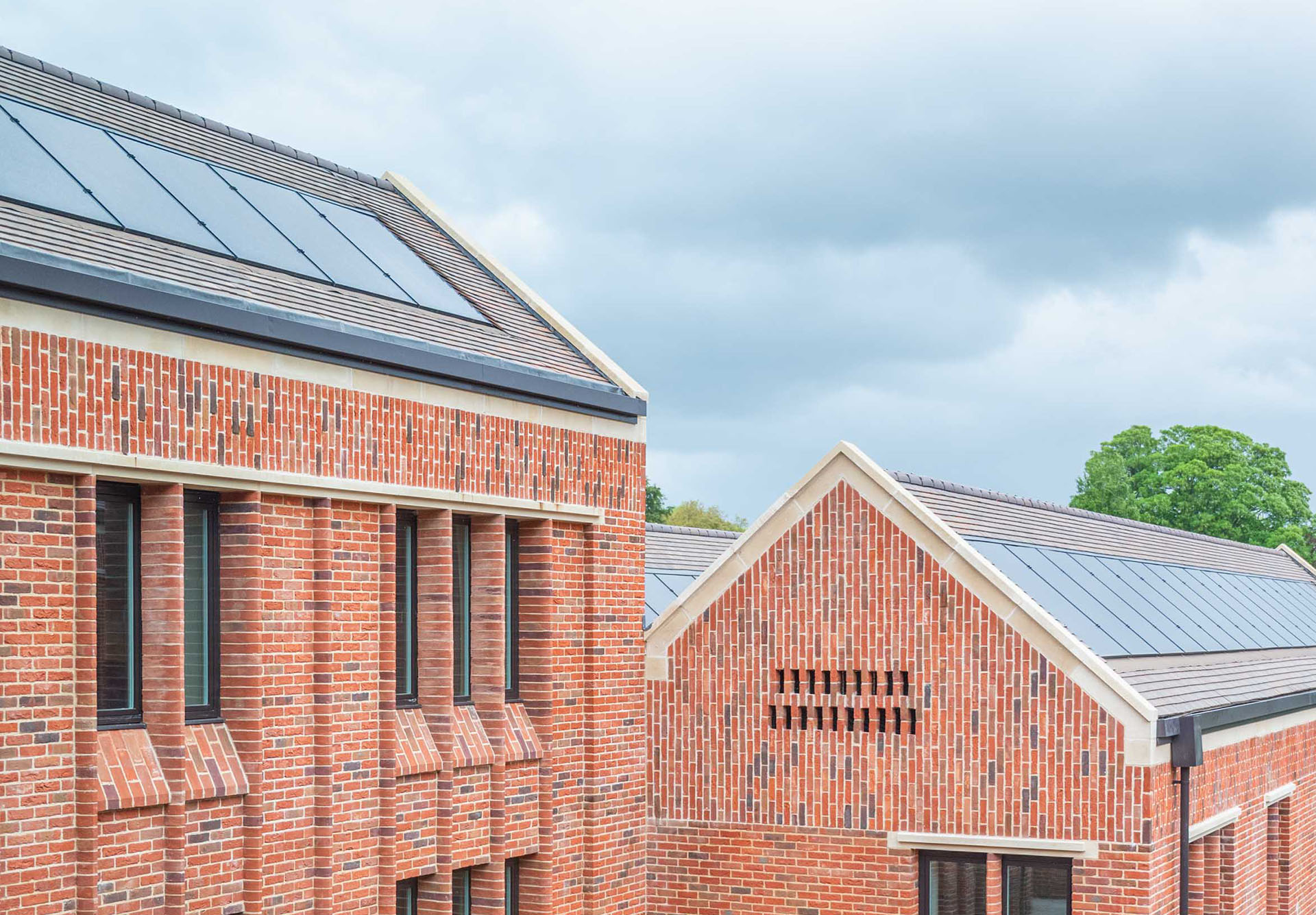 Brown heather rustic tiles at Winchester College